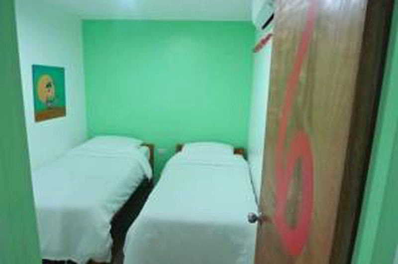 Mnl Boutique Hostel San Pedro Makati Exterior foto